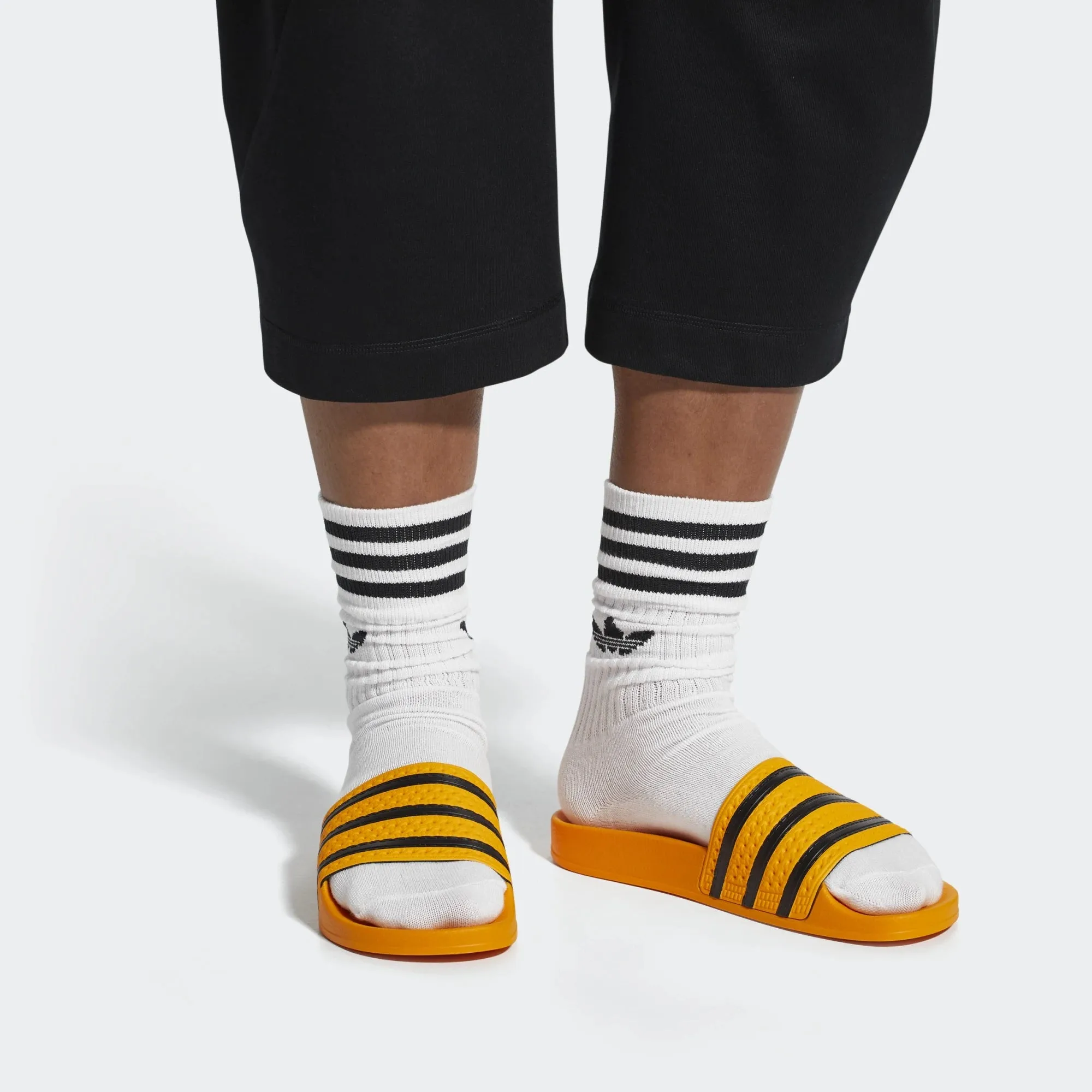 Adilette Classic Slides (Real Gold)