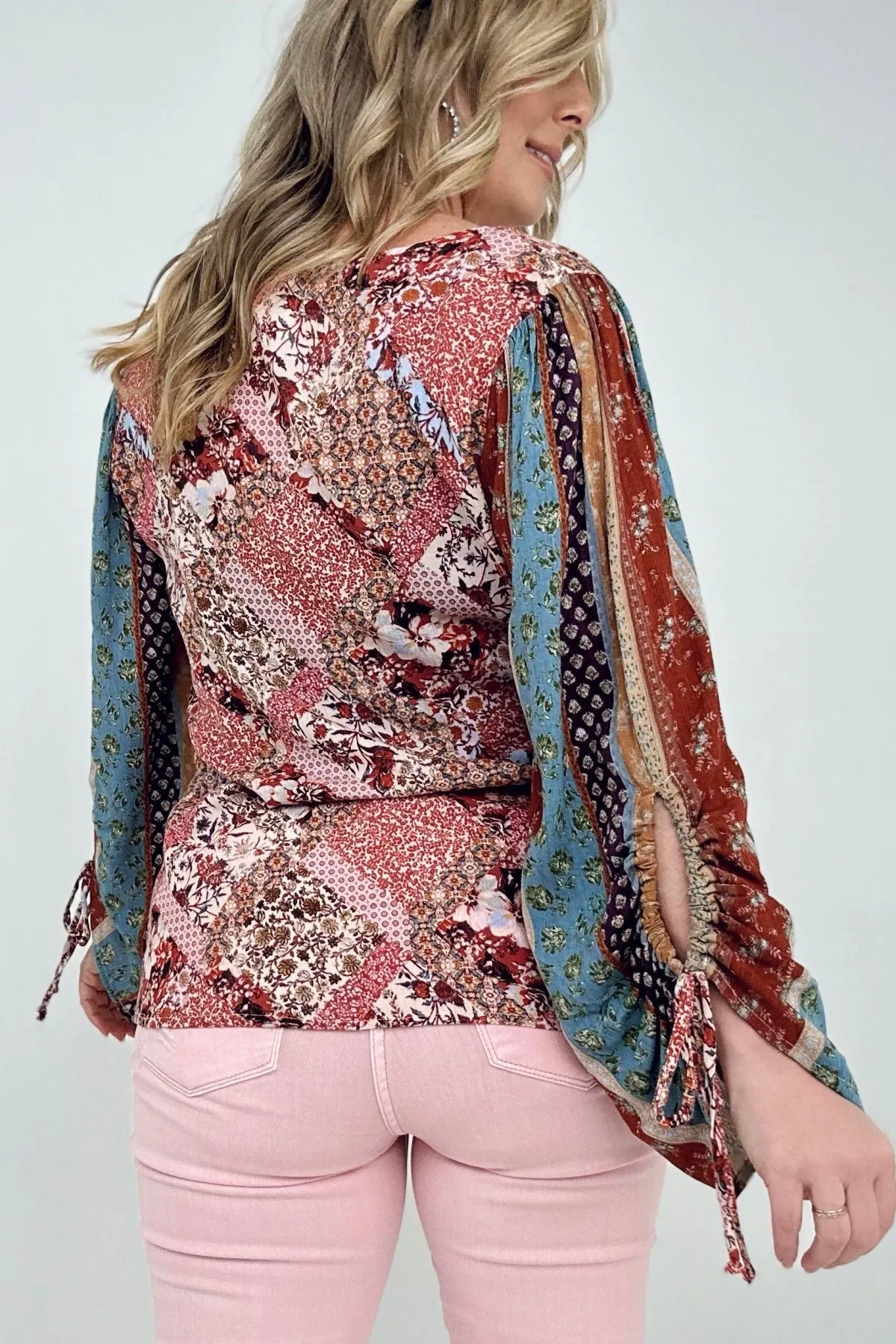 Floral Print Woven W/Stripe Ruched Sleeves Top