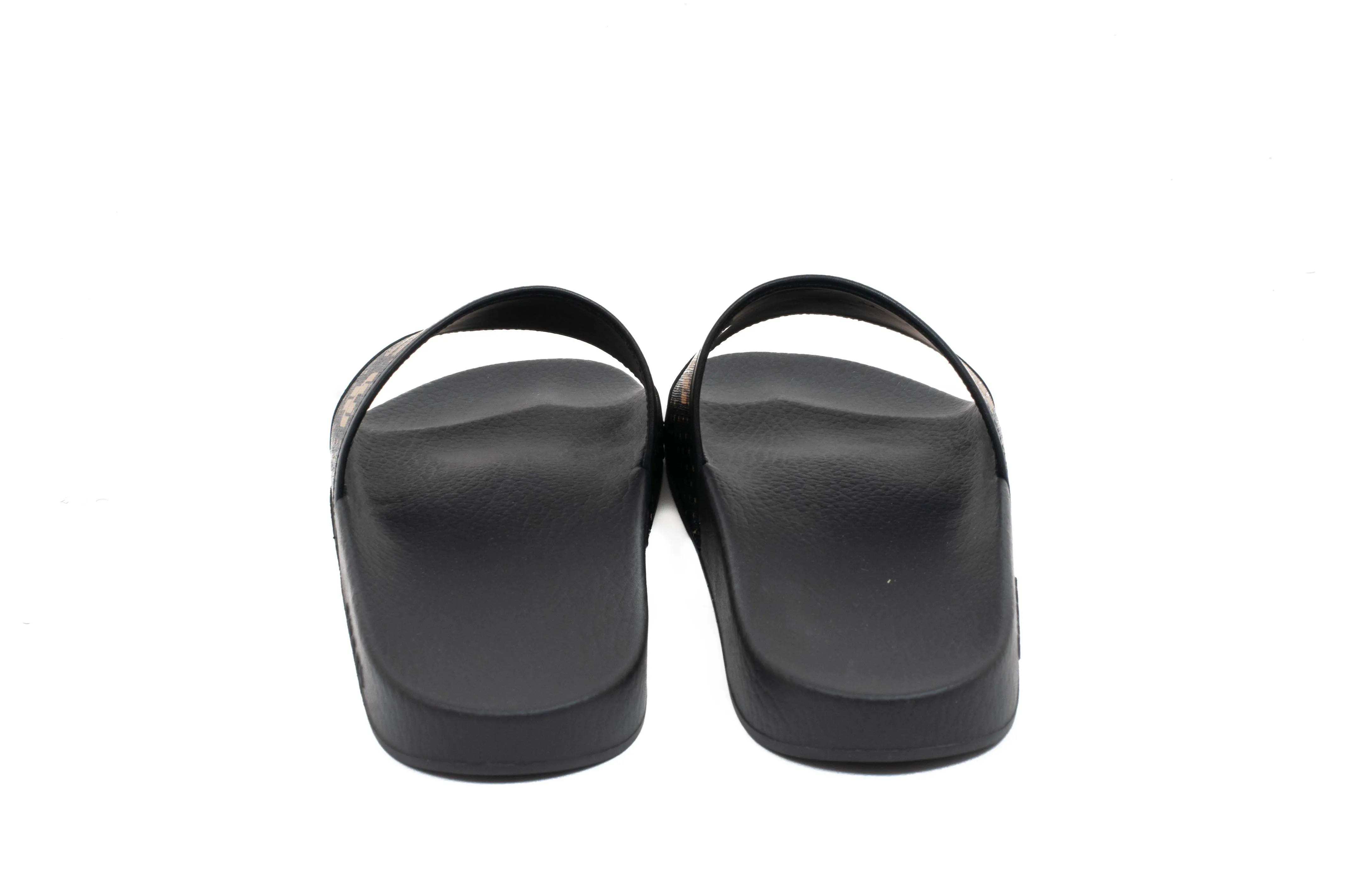 Guccy Rubber Slide Sandal