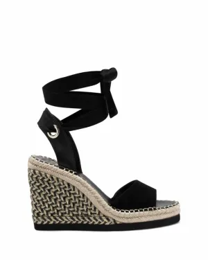 Vince Camuto Women's Bendsen Black M
